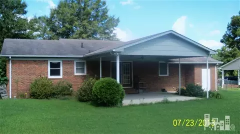 307 Briarcliff Dr, Dunn, NC 28334 photo 3