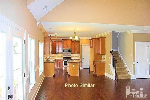 303 Pecan Ct, Hampstead, NC 28443 photo 2
