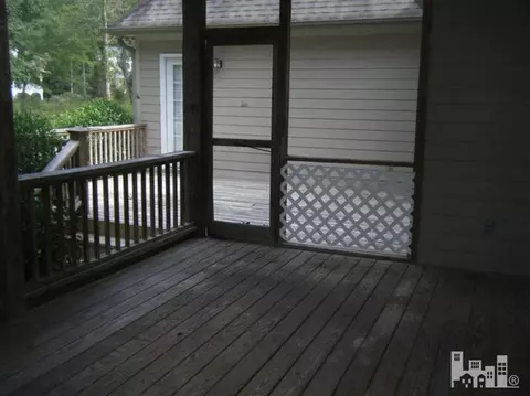 105 E High Bluff Dr, Hampstead, NC 28443 photo 6