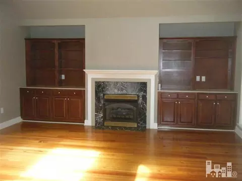 105 E High Bluff Dr, Hampstead, NC 28443 photo 2