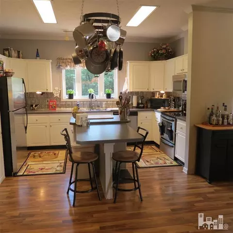 2811 Point Caswell Rd, Atkinson, NC 28421 photo 8