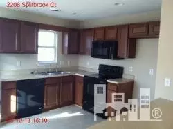 2208 Splitbrook Ct, Wilmington, NC 28411 photo 4