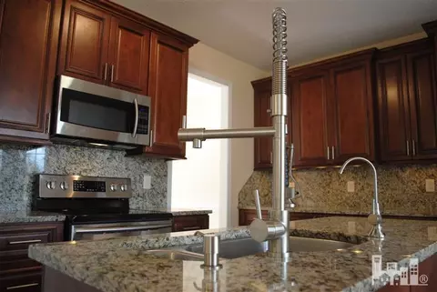 105 Fieldcrest Dr, Hampstead, NC 28443 photo 7