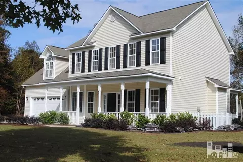 105 Fieldcrest Dr, Hampstead, NC 28443 photo 2