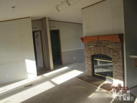 2242 Giddensville Rd, Faison, NC 28341 photo 2