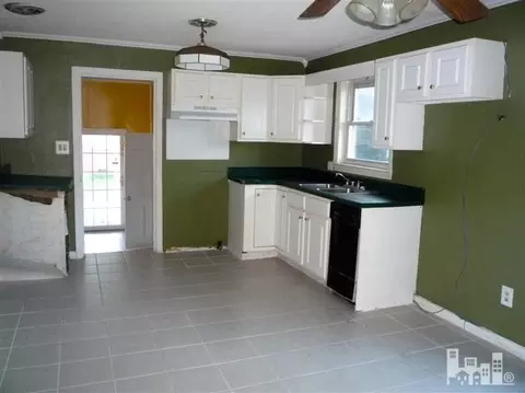 147 Circle Dr, Wallace, NC 28466 photo 2