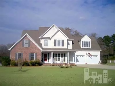400 Cedar View Ln, Clinton, NC 28328 photo 1