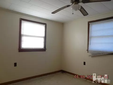 105 N Stringfield St, Atkinson, NC 28421 photo 14