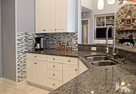 296 Royal Tern Dr, Hampstead, NC 28443 photo 10