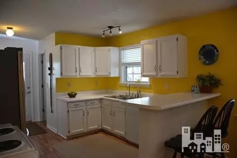 208 Loder Ave, Wilmington, NC 28409 photo 3