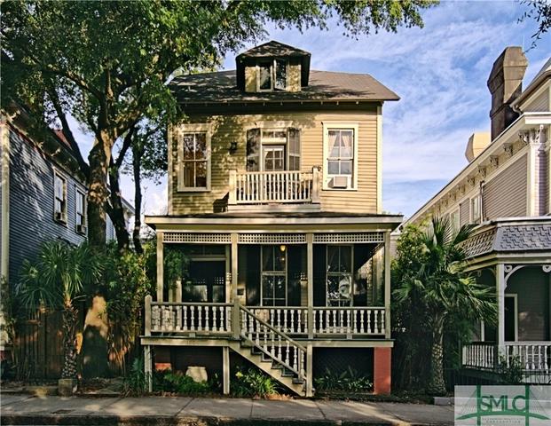 1006 Drayton St, Savannah, GA 31401