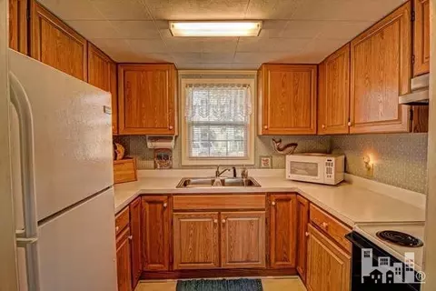 659 Hickory Point Rd, Hampstead, NC 28443 photo 7