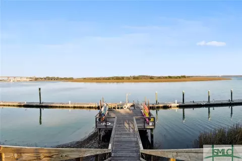 3005 River Dr #512, Savannah, GA 31404