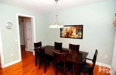 310 Oakmont Dr, Hampstead, NC 28443 photo 2
