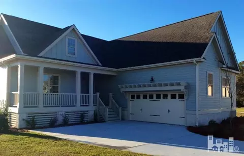208 S Stargazer Ct, Hampstead, NC 28443 photo 1