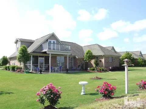 299 Highlands Dr, Hampstead, NC 28443 photo 2