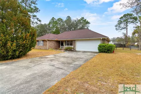 66 Stephanie Dr, Allenhurst, GA 31301