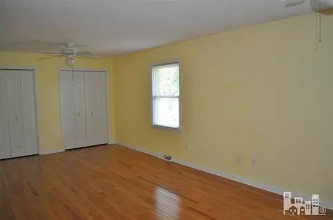 433 S 5th Ave, Kure Beach, NC 28449 photo 9