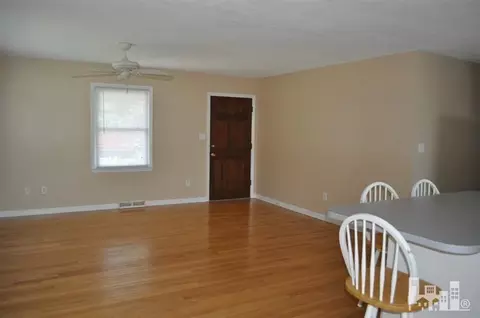 433 S 5th Ave, Kure Beach, NC 28449 photo 6