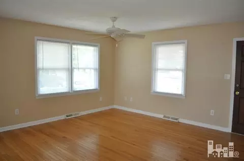 433 S 5th Ave, Kure Beach, NC 28449 photo 7