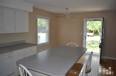 433 S 5th Ave, Kure Beach, NC 28449 photo 3