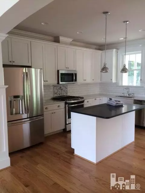 204 E Scarborough Ct, Hampstead, NC 28443 photo 2