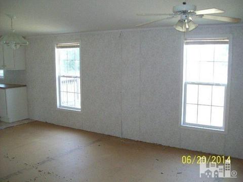 2657 Rooks Rd, Atkinson, NC 28421 photo 4