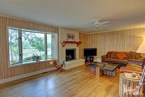 435 Hughes Rd, Hampstead, NC 28443 photo 5