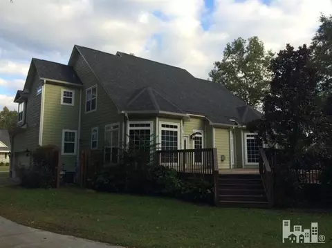 100 E Pointe Rd, Rocky Point, NC 28457 photo 3