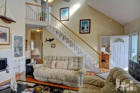 741 Sloop Pointe Ln, Kure Beach, NC 28449 photo 5