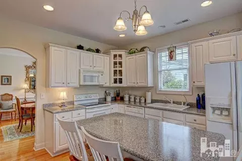 129 Azalea Dr, Hampstead, NC 28443 photo 10