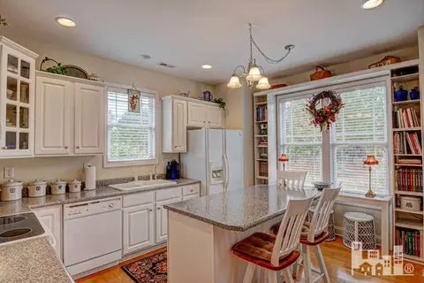 129 Azalea Dr, Hampstead, NC 28443 photo 9
