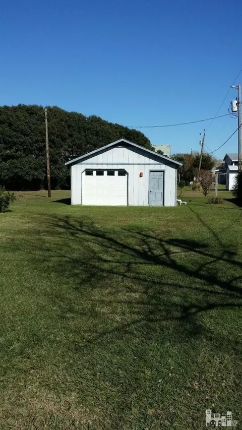 306 E Ave, Kure Beach, NC 28449 photo 1