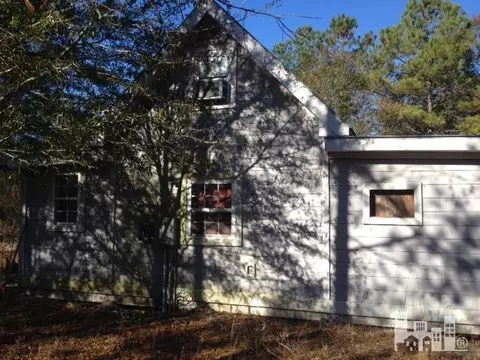 128 Dan Hales Dr, Atkinson, NC 28421 photo 3