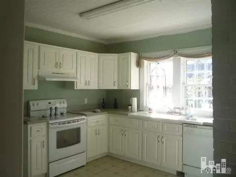 420 E Main St, Wallace, NC 28466 photo 5
