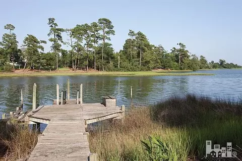 441 Hughes Rd, Hampstead, NC 28443 photo 3