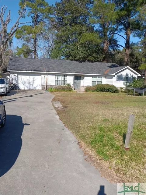 5917 Acl Blvd, Savannah, GA 31405