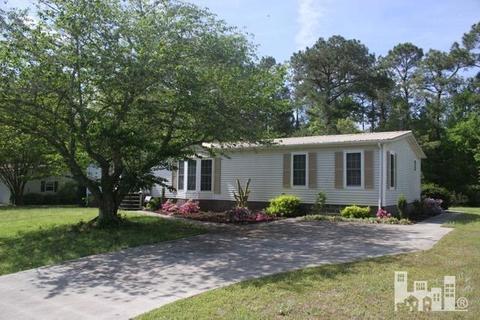 174 Champion Dr, Hampstead, NC 28443 photo 2