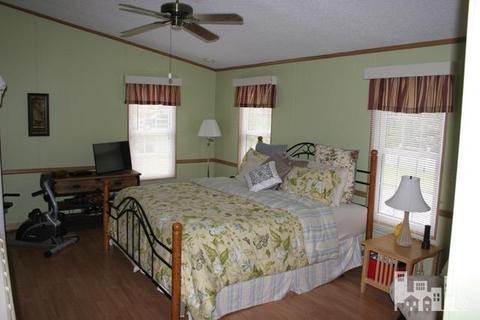 174 Champion Dr, Hampstead, NC 28443 photo 15