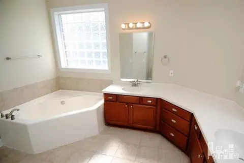 76 Windsor Ct, Hampstead, NC 28443 photo 14