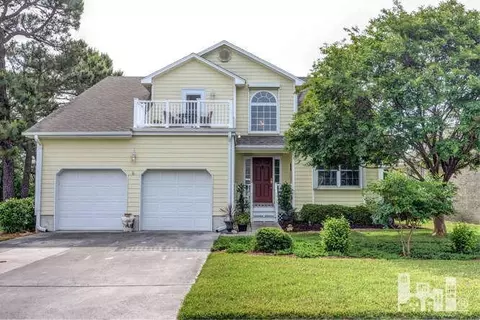 738 Sloop Pointe Ln, Kure Beach, NC 28449 photo 1