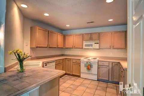 845 Sloop Pointe Ln, Kure Beach, NC 28449 photo 10