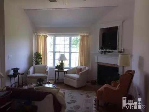584 Castle Bay Dr, Hampstead, NC 28443 photo 2