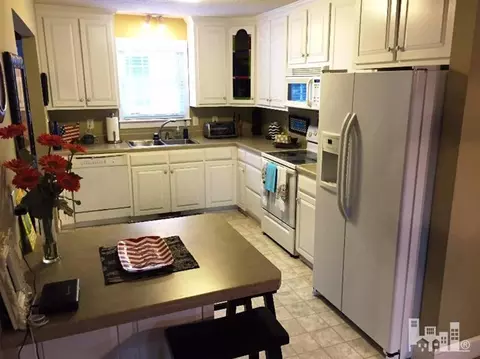 107 S Teachey Rd, Wallace, NC 28466 photo 8
