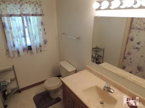 702 E Church St, Atkinson, NC 28421 photo 11