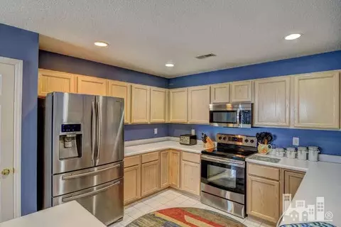 649 Sloop Pointe Ln, Kure Beach, NC 28449 photo 5