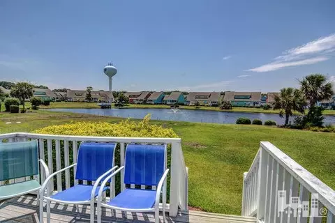649 Sloop Pointe Ln, Kure Beach, NC 28449 photo 3