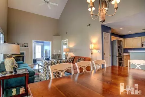 649 Sloop Pointe Ln, Kure Beach, NC 28449 photo 9