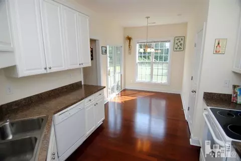 304 Oakmont Dr, Hampstead, NC 28443 photo 8