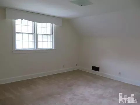 403 E Powell St, Clinton, NC 28328 photo 25